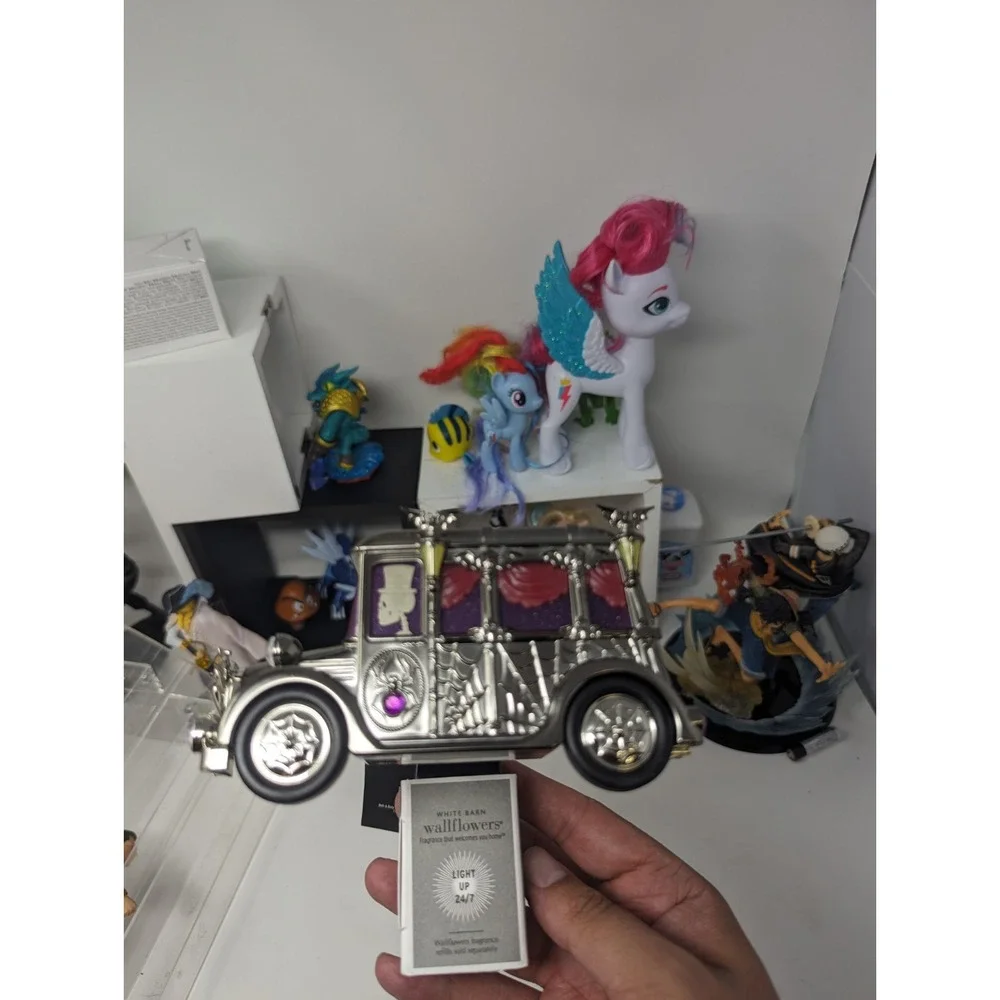 Bath & Body Works Halloween 2024 HEARSE Projector Wallflower Plug-In‎ New.